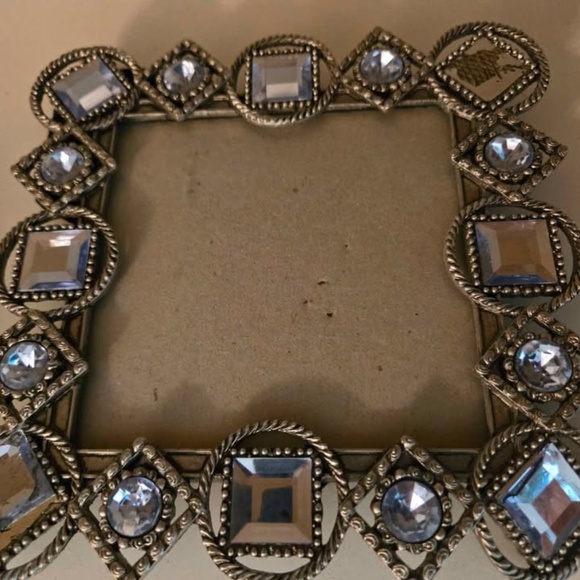 Assorted Picture Frames - Picture 5 of 5